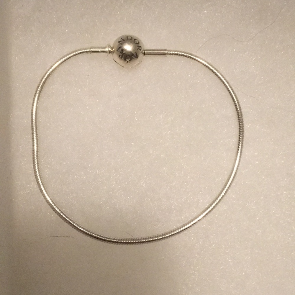 PANDORA ESSENCE Bracelet